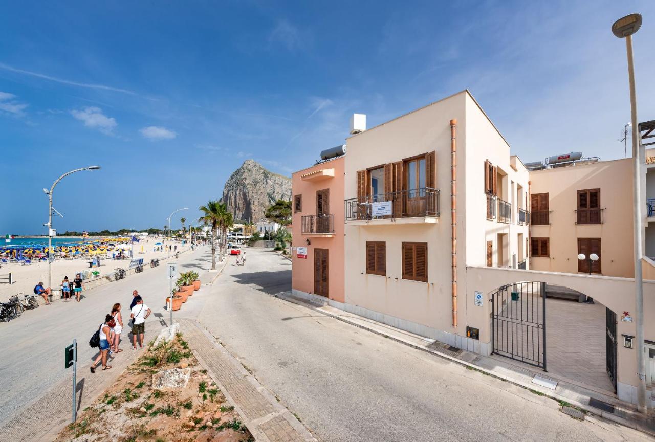 I Tre Golfi Beach Apartments Сан-Віто-Ло-Капо Екстер'єр фото